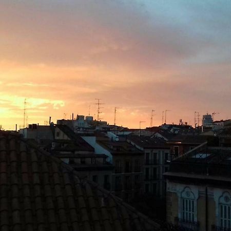 Charming And Bright Apartment Madrid Ngoại thất bức ảnh